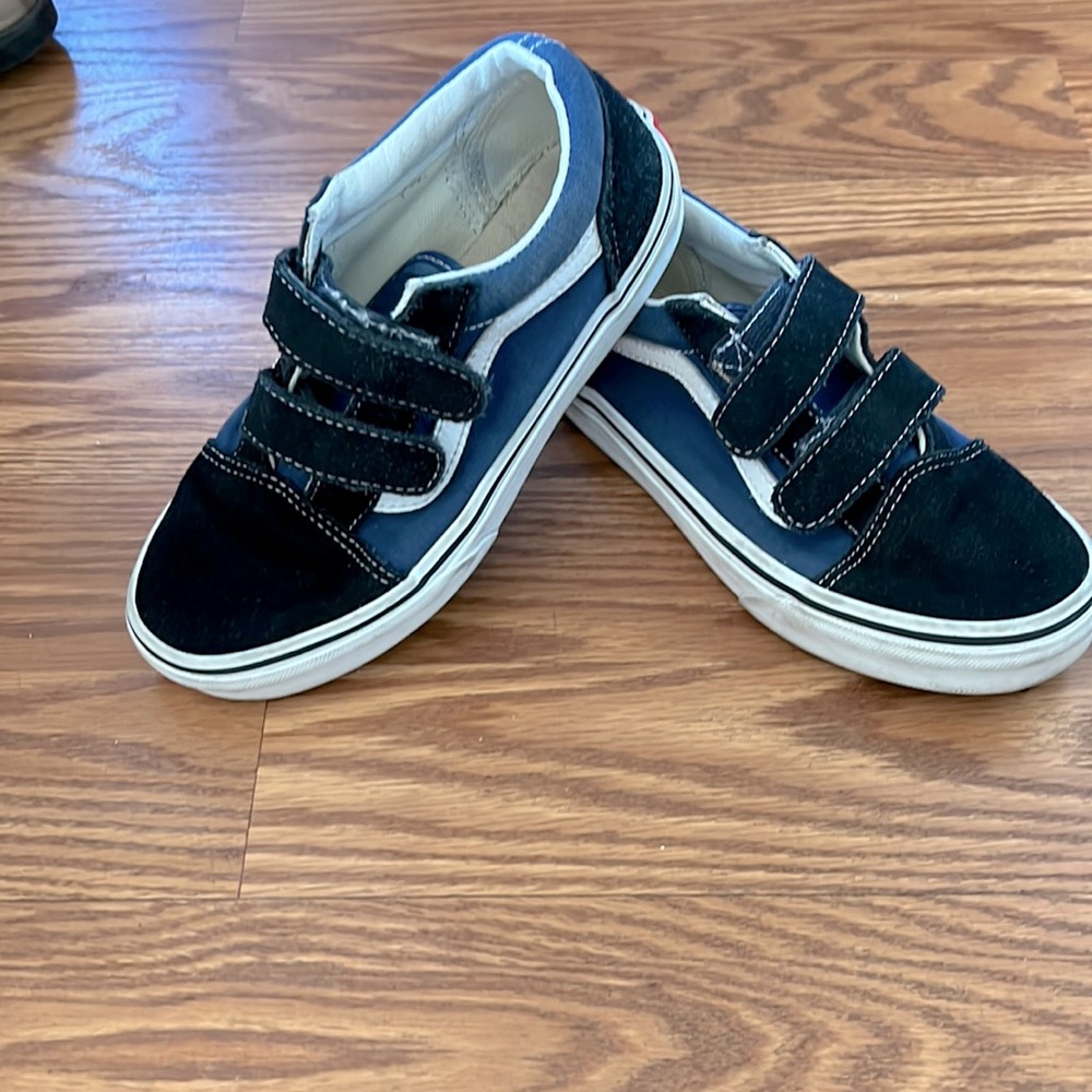 Vans size 2.5 kids